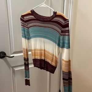 Long sleeve light sweater